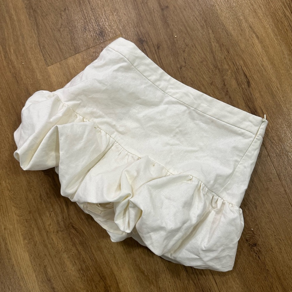 Cream Ruffle Skorts with Textured Fabric
